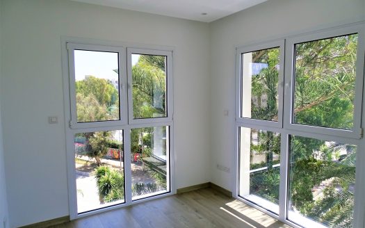Limassol Property Three Bedroom Beach Front Apartment