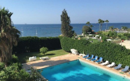 Limassol Property 1 Bedroom Apartment Sea Front
