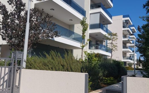 Duplex for rent in Limassol outside