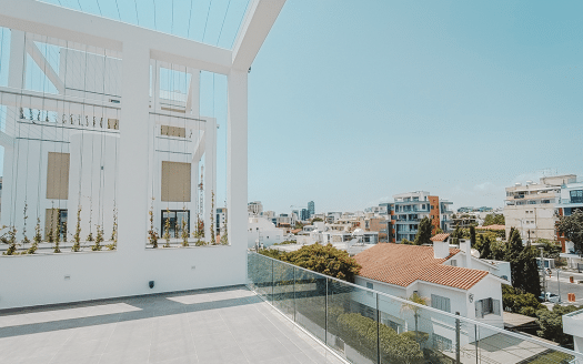 3-bedroom penthouse for rent in limassol