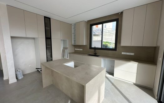 Limassol Property Luxury Five Bedroom Villa