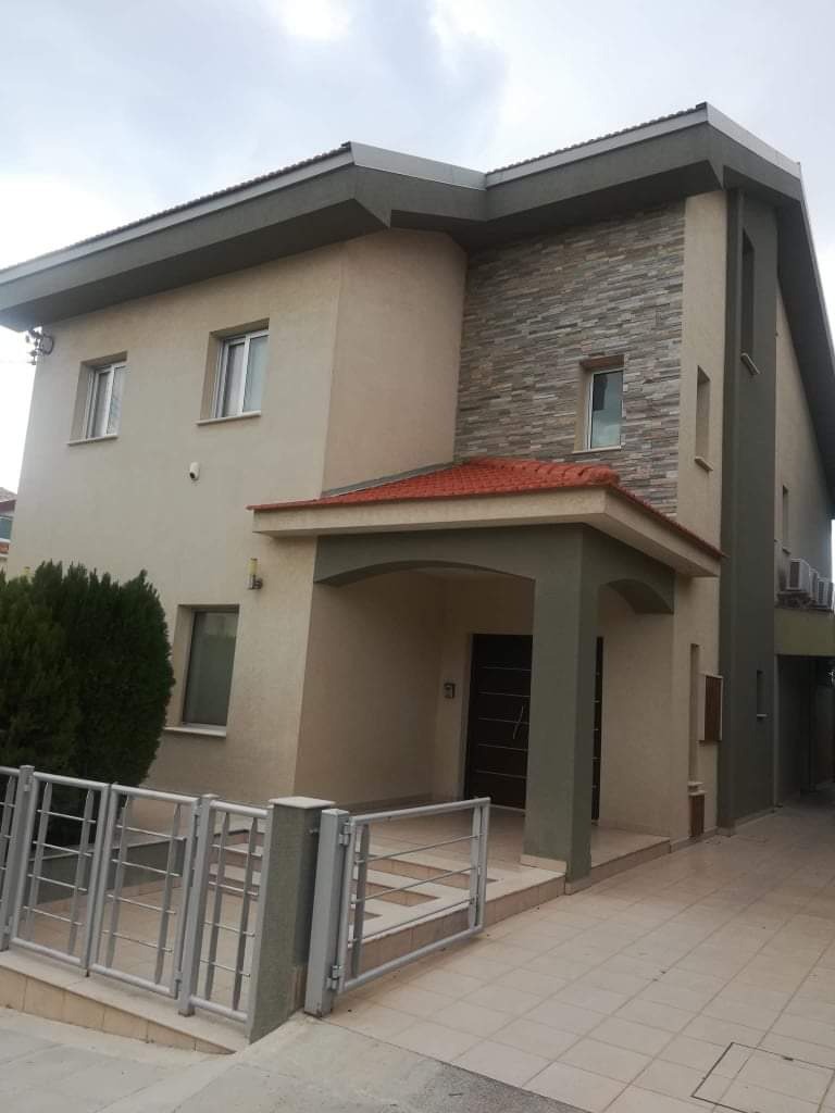 Limassol Property Luxury Five Bedroom Villa