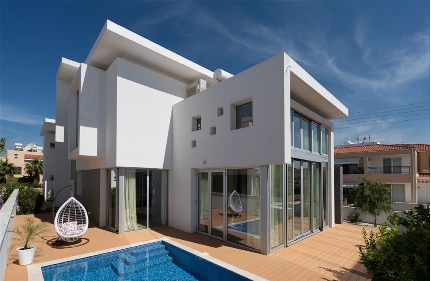 Paphos Property Spectacular Villa Near The Beach