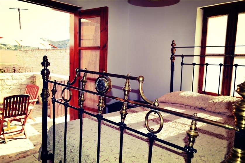 Limassol Property Stone House in Apsiou