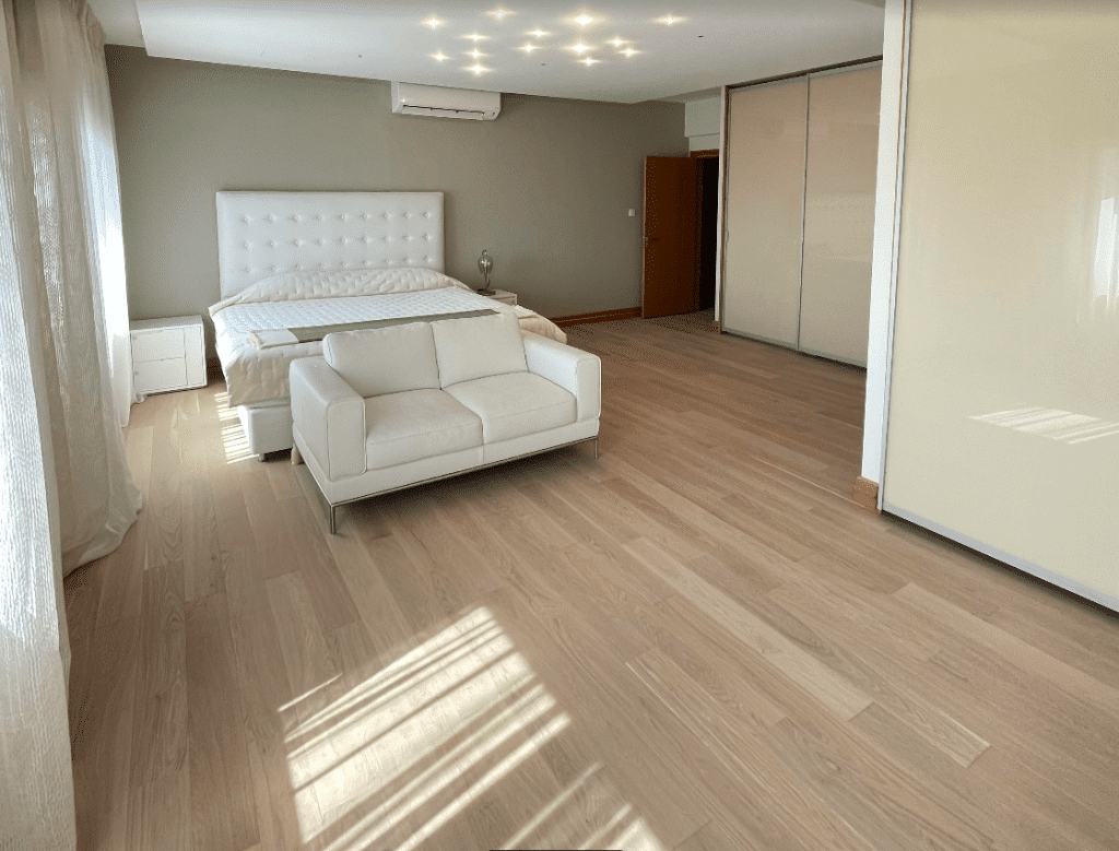 LULWA BEACH FRONT RESIDENCE