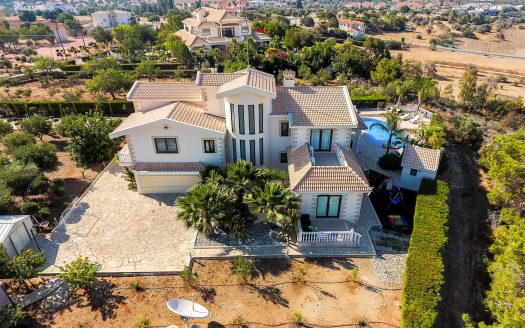 Larnaca Property Stunning House on a Hill
