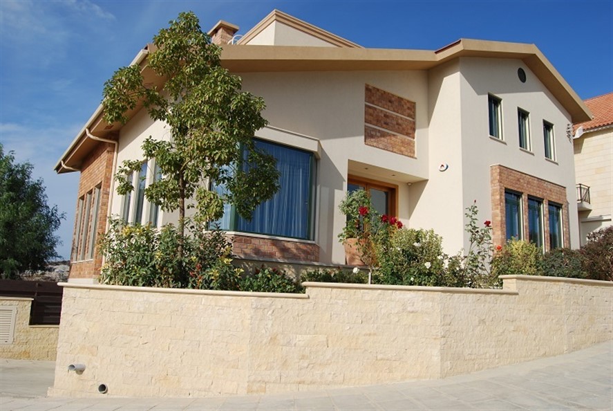 Limassol Property Signature Villa With Breathtaking Views
