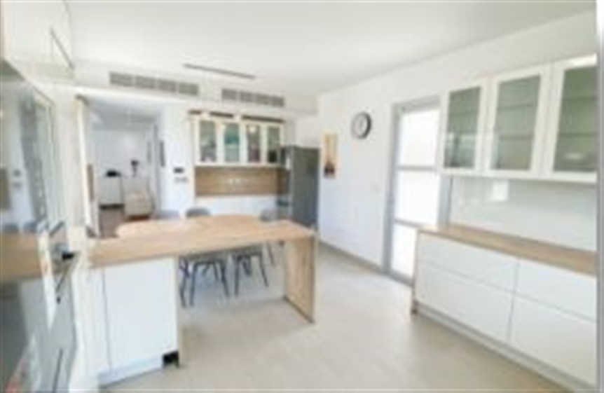 Limassol Property Five Bedroom Beautiful Villa