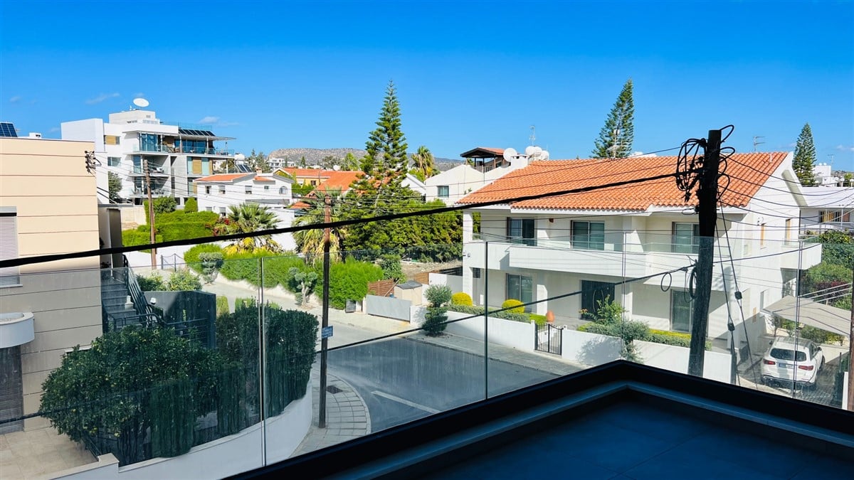 Limassol Property Contemporary Two Bedroom Apartment