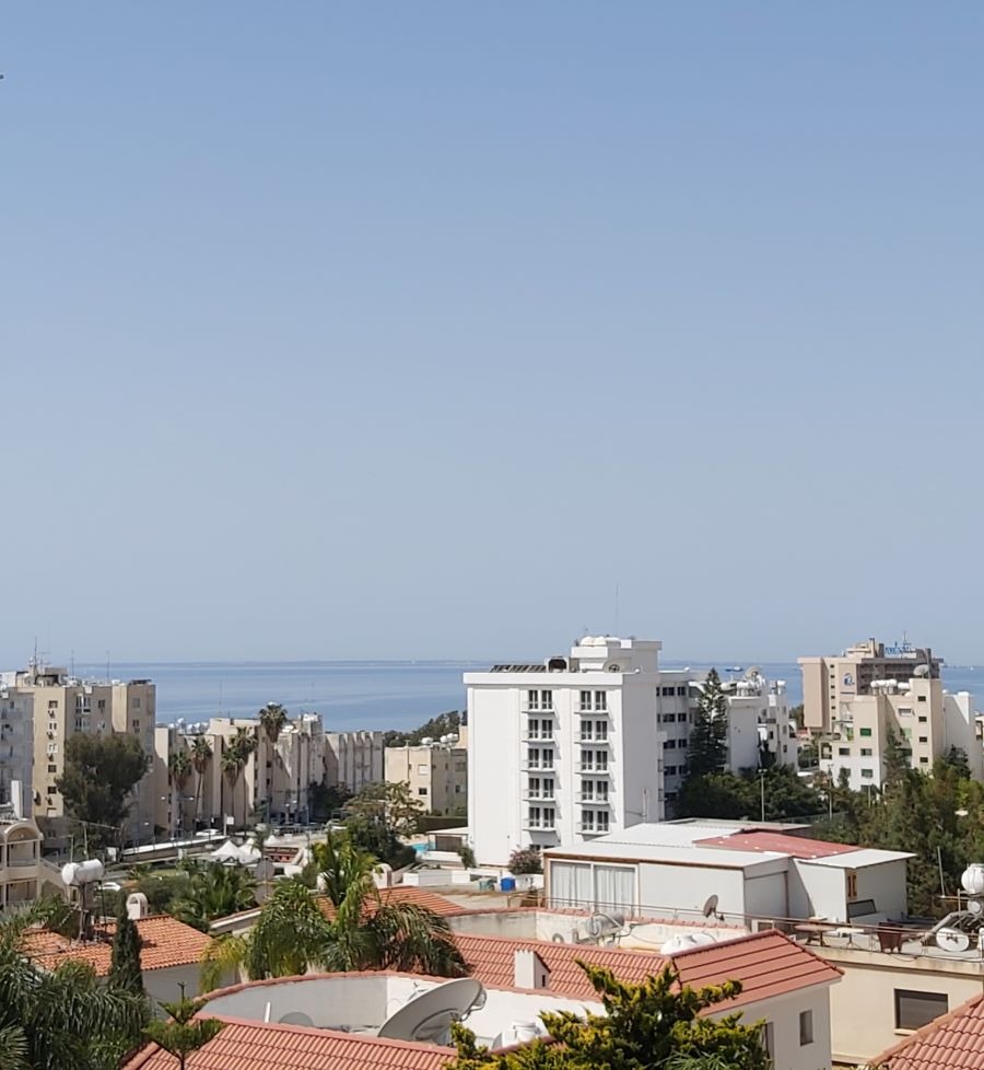 Limassol Property Cozy 2 Bedroom Apartment Near Beachfront