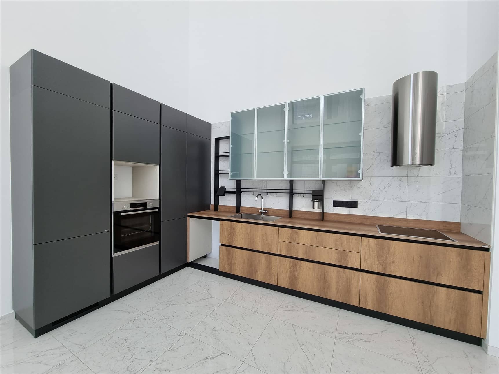 Limassol Property Exclusive Apartment with Roof Garden