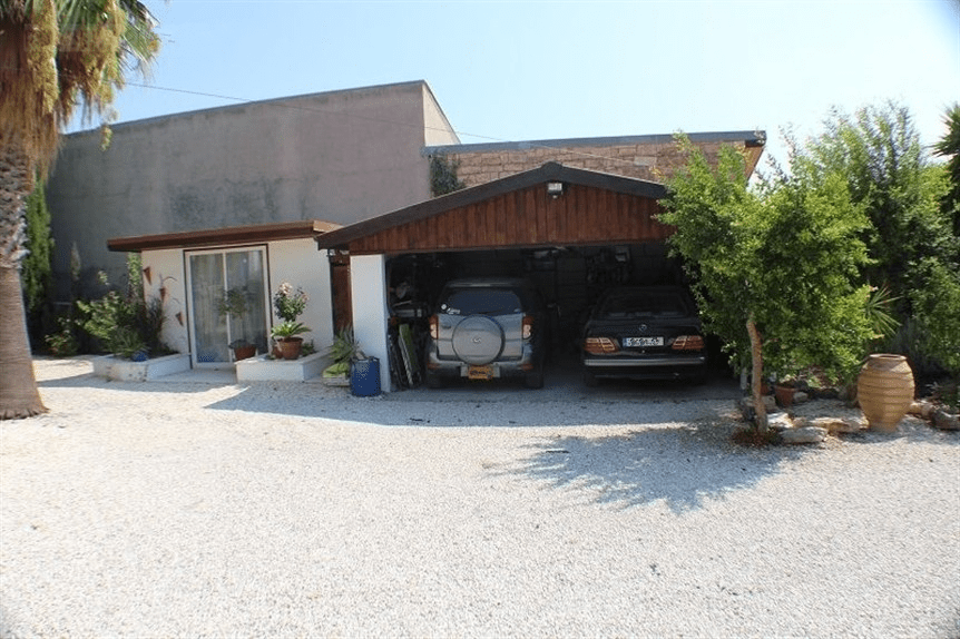 Limassol Property Large 2 Bedroom Bungalow