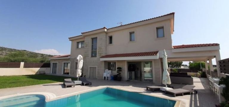 Limassol Property Luxury Villa In Mouttagiaka
