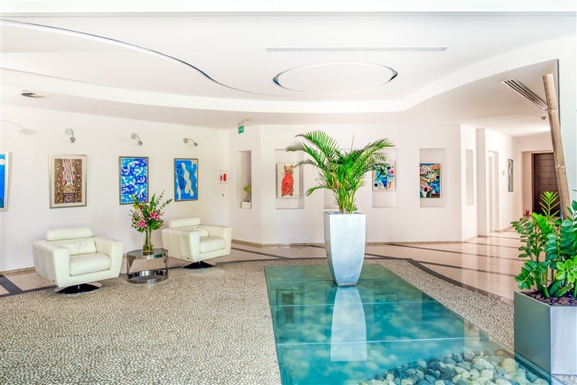 Limassol Property Three Bedroom Sea View Apartment