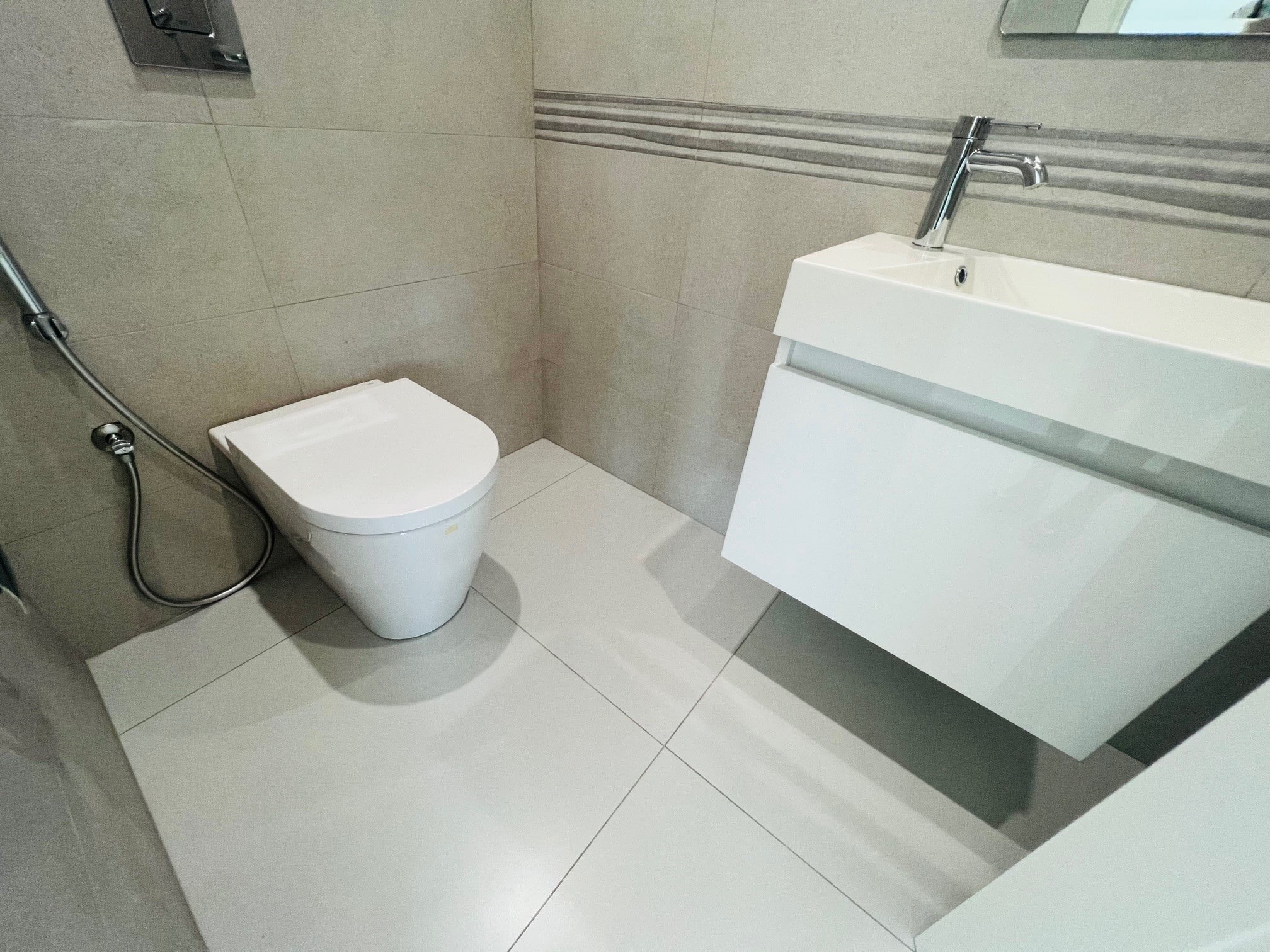 Limassol Property Contemporary Three Bedroom Apartment