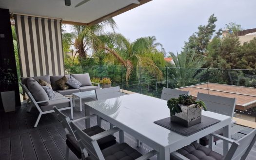 Limassol Property Beachfront Three Bedroom Apartment
