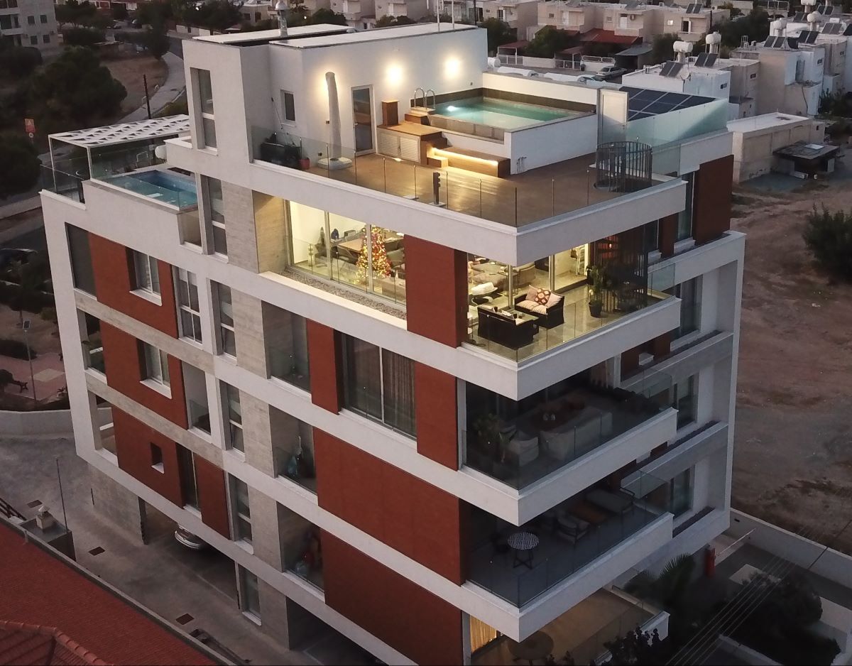 Limassol Property Stylish Three Bedroom Penthouse