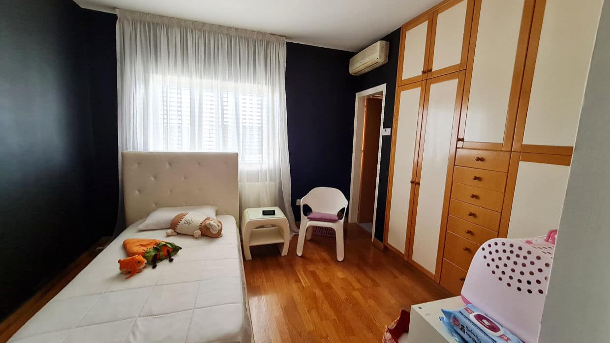Nicosia Property Spacious Three Bedroom Penthouse