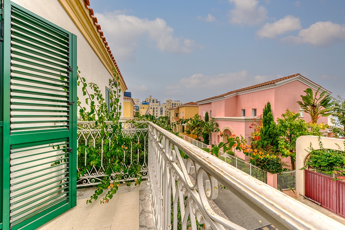 Limassol Property Luxury Three Bedroom Villa