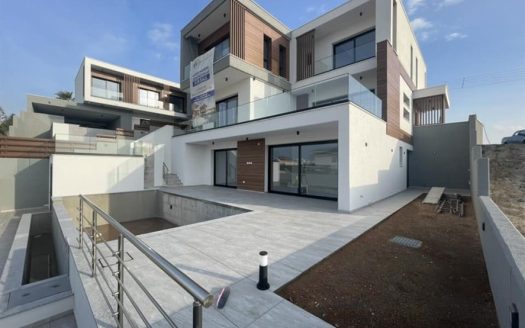 Limassol Property Five Bedroom Villa
