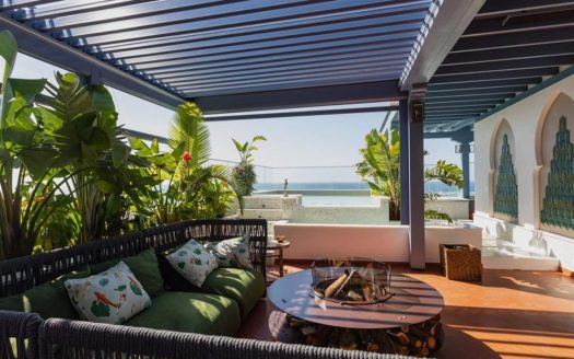Limassol Property Exquisite Penthouse