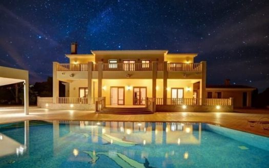 Famagusta Property Modern 7 Bedroom Villa