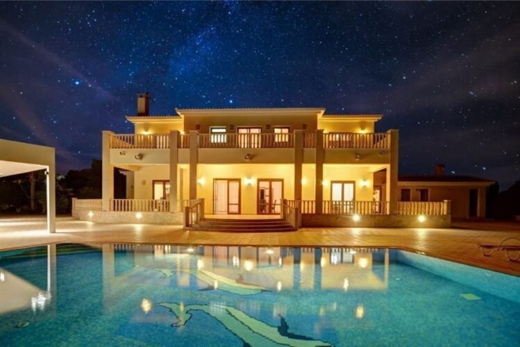 Famagusta Property Modern 7 Bedroom Villa