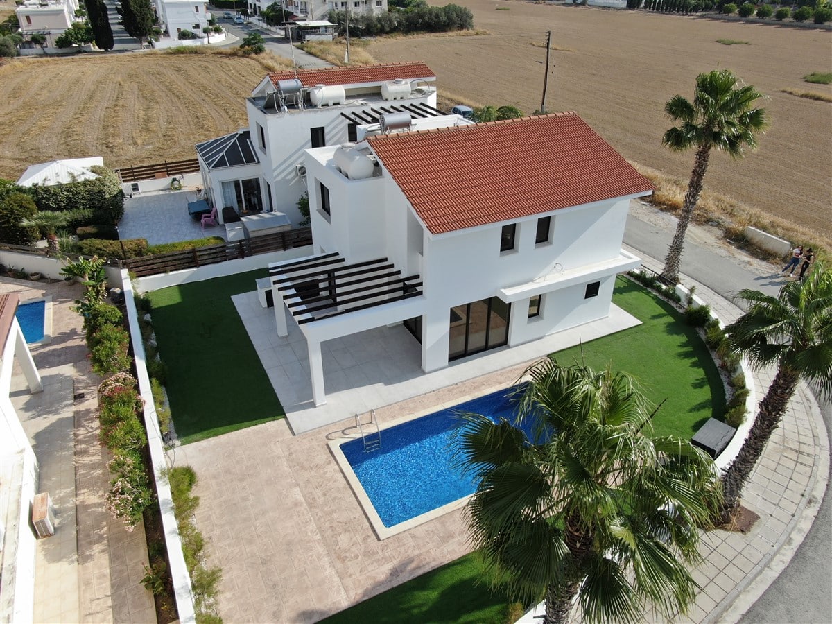 Larnaca Property Four Bedroom Villa with Sea View
