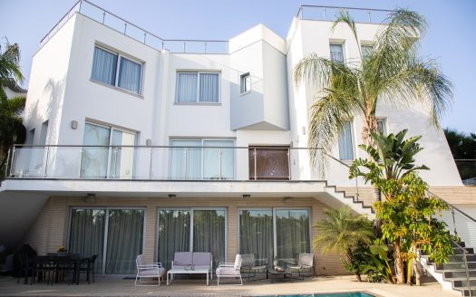 Limassol Property Luxury 6 Bedroom Villa in Agios Tychonas