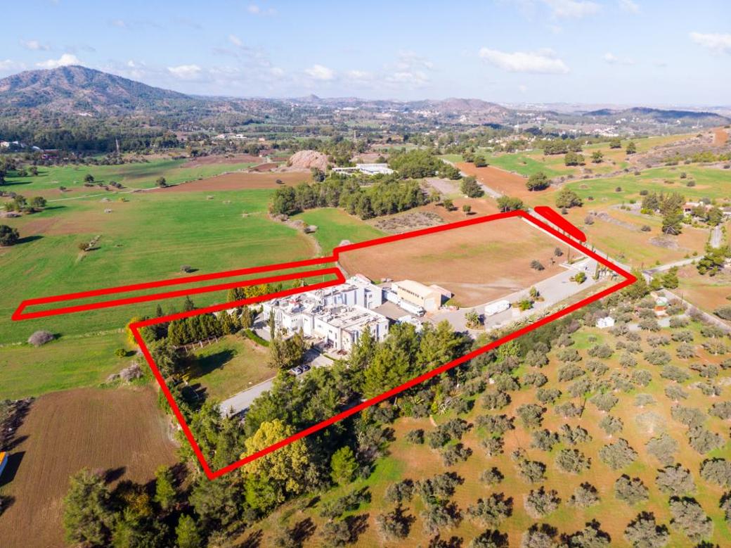 Larnaca Property Building In Pyrga