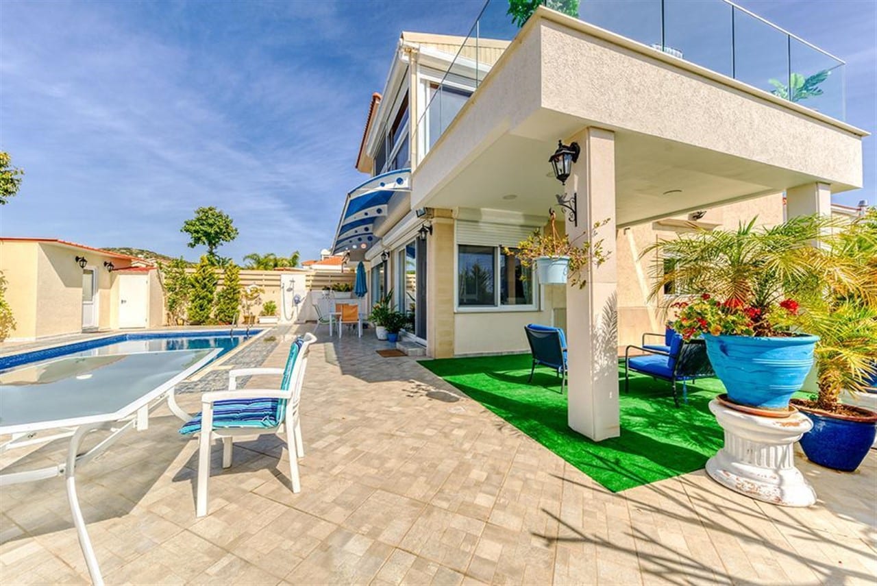 Limassol Property Beautiful Five Bedroom House