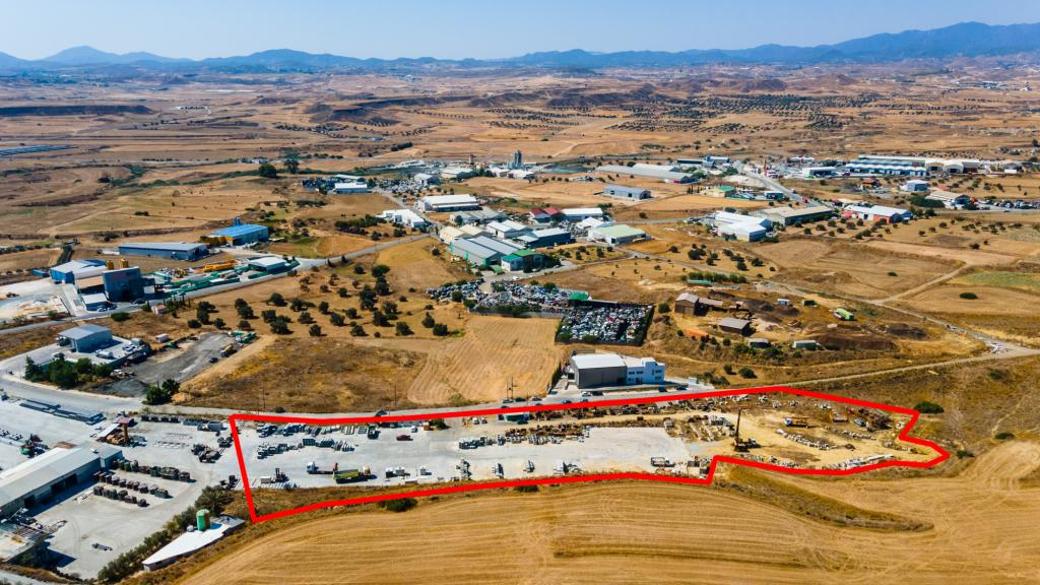 Nicosia Property Field In Tseri