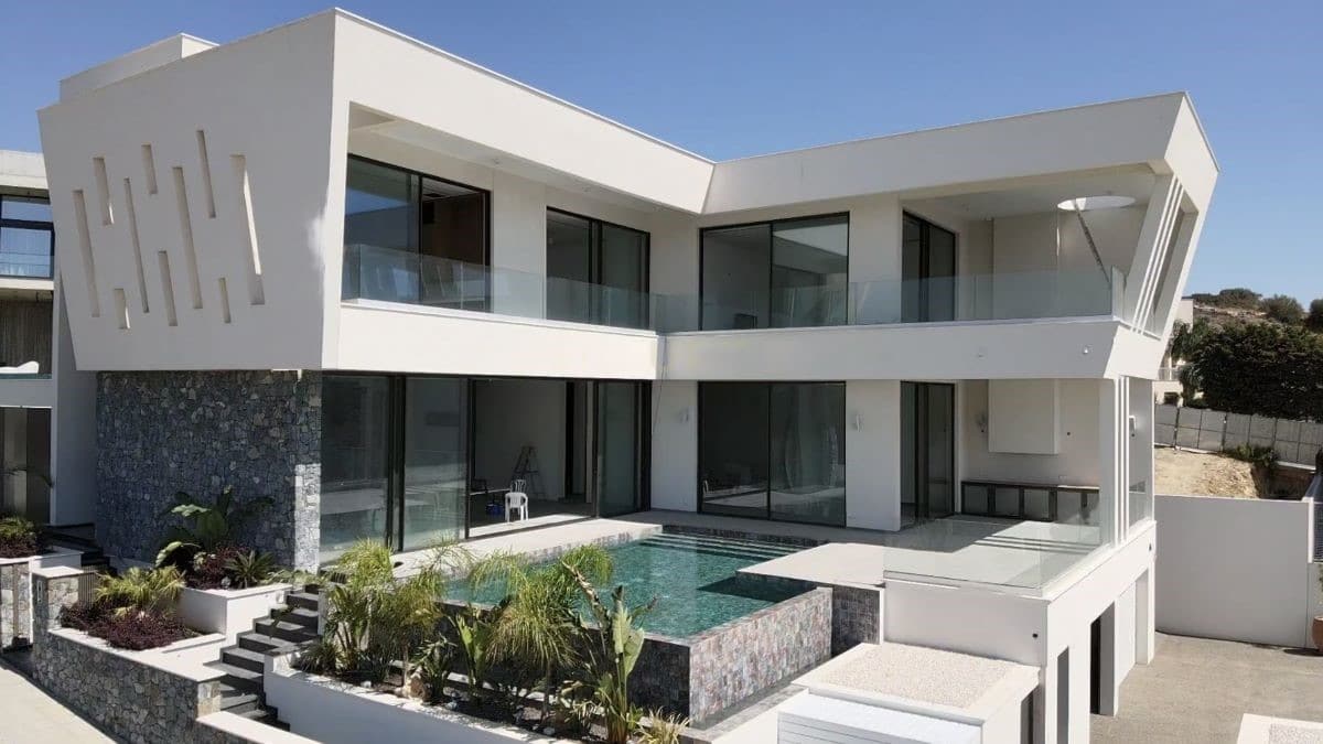 Limassol Property Exclusive 6 Bedroom Mansion