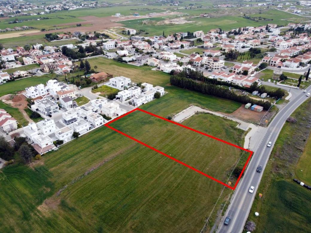 Nicosia Property Field in Agios Vasilios