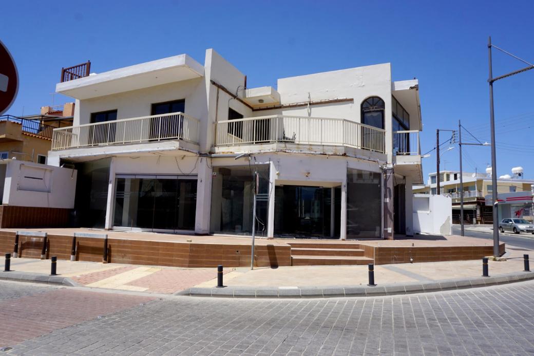 Famagusta Property Building in the City Center