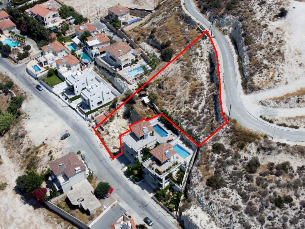 Limassol Property Unutilized Building Density in Agios Tychonas