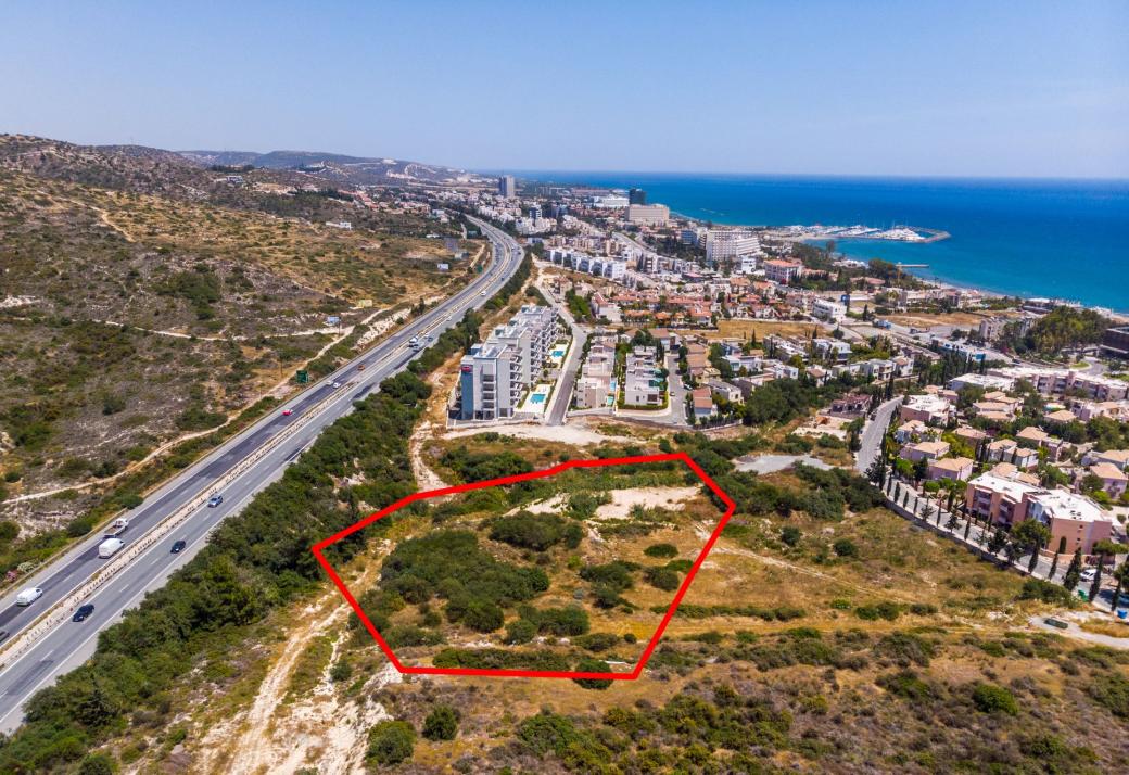 Limassol Property Shared Field In Agios Tychonas