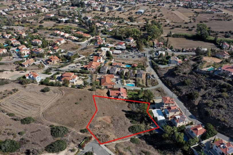 Limassol Property Residential Field In Pyrgos