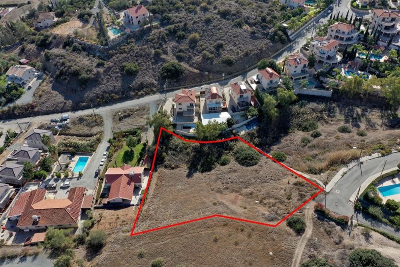 Limassol Property Residential Field In Pyrgos
