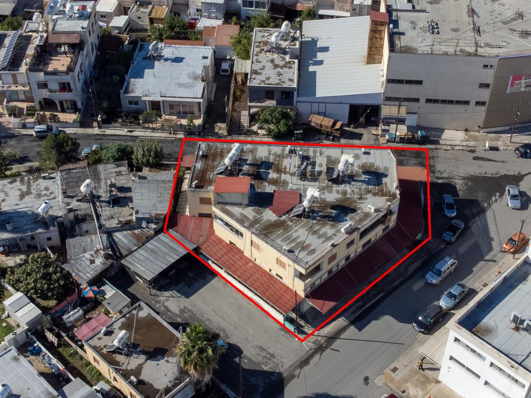 Larnaca Property Mixed-use Building In City Center