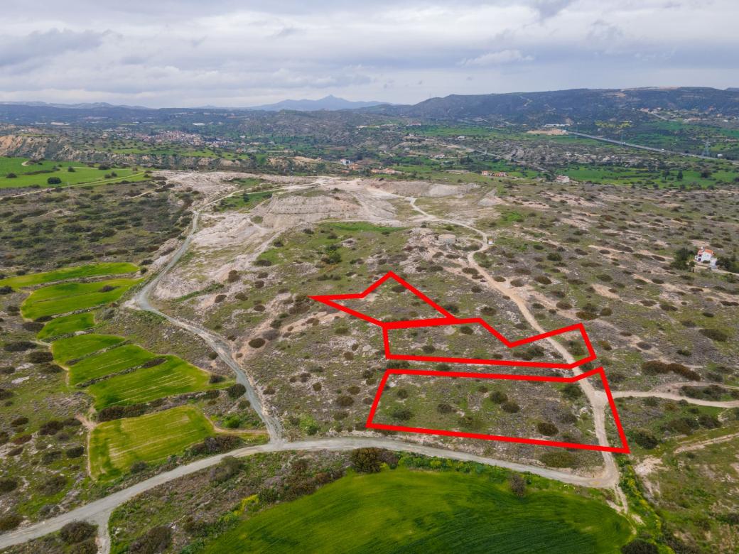 Larnaca Property Three Fields In Kalavasos