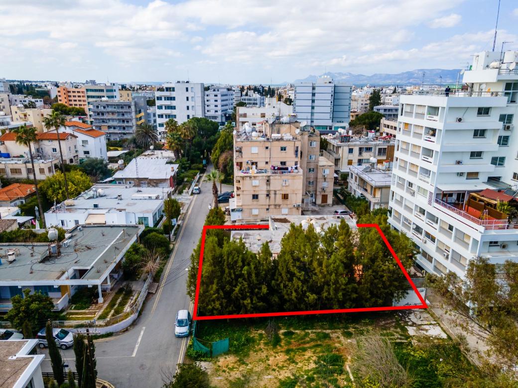 Nicosia Property Plot In Agioi Omologites