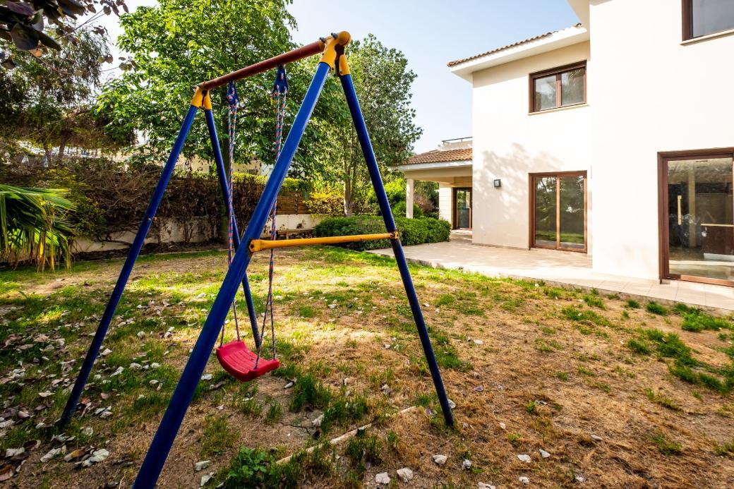 Nicosia Property 4 Bedroom House In Ilioupoli