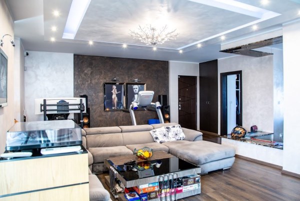 Limassol Property Luxury Four Bedroom Town Apartment