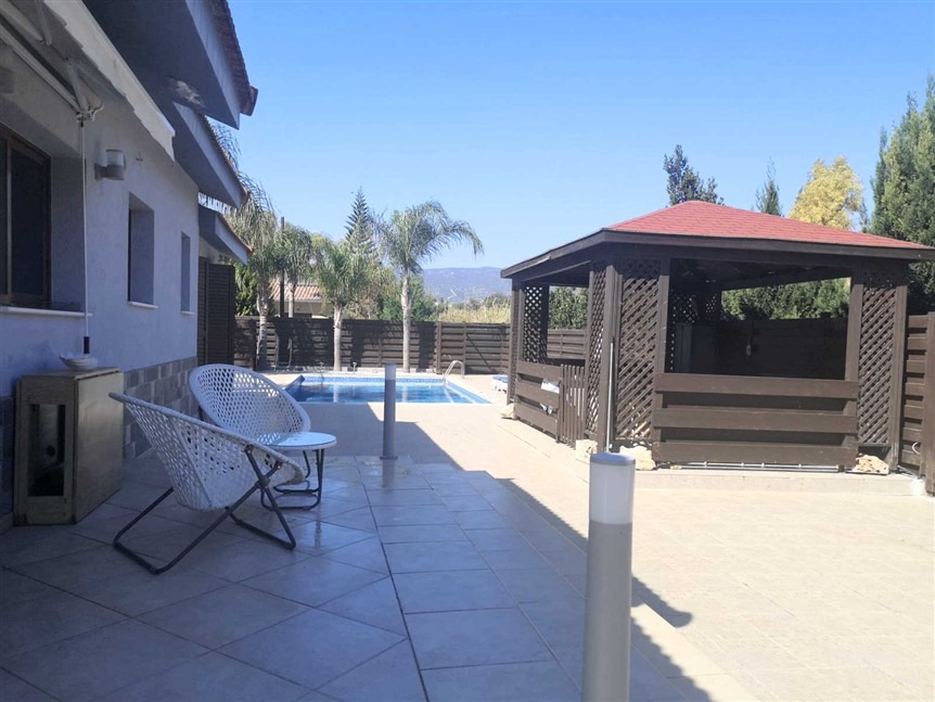 Limassol Property Three Bedroom Bungalow In Pyrgos