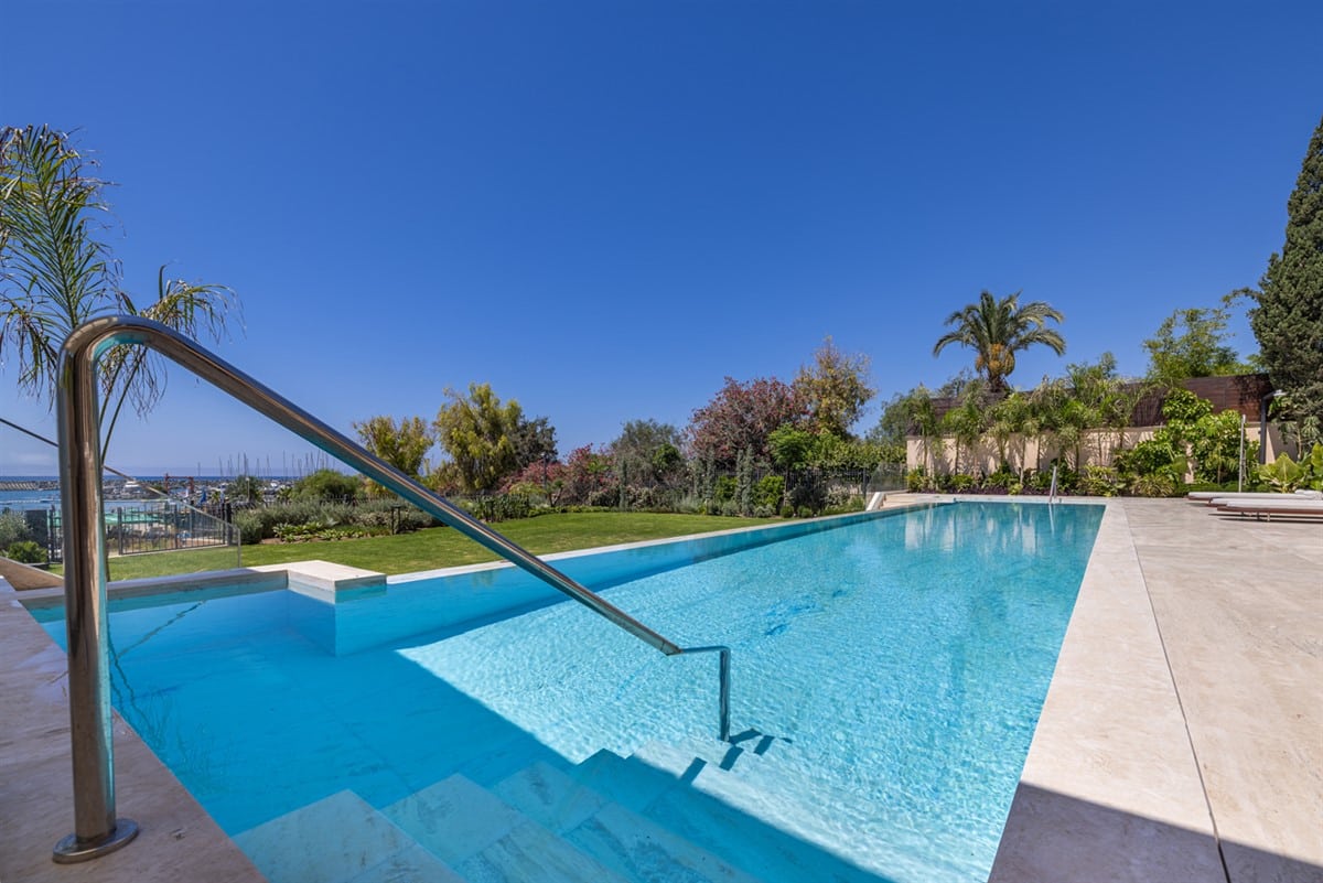 Limassol Property Magnificent Villa