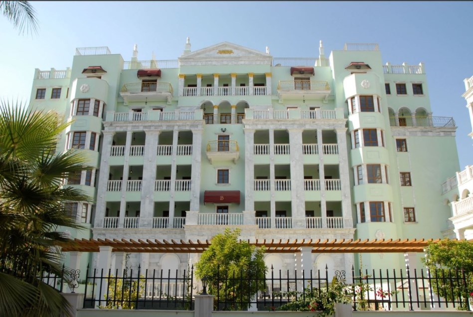 Limassol Property Luxury Three Bedroom Penthouse