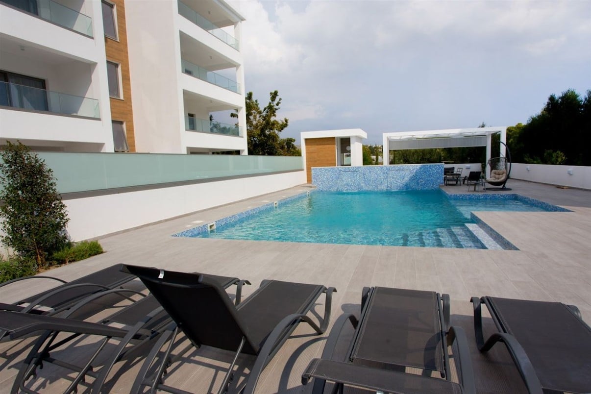Limassol property Whole Floor 4-Bedroom Apartment
