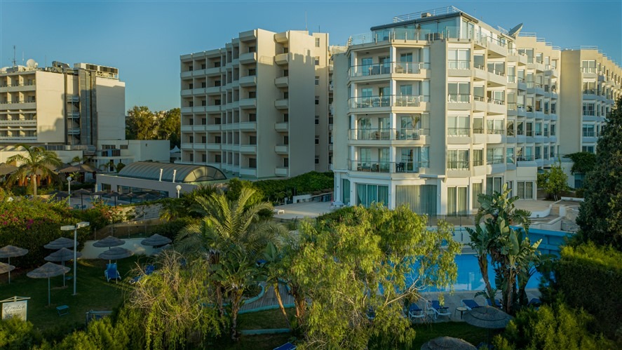 Limassol Property Two Bedroom Seafront Apartment
