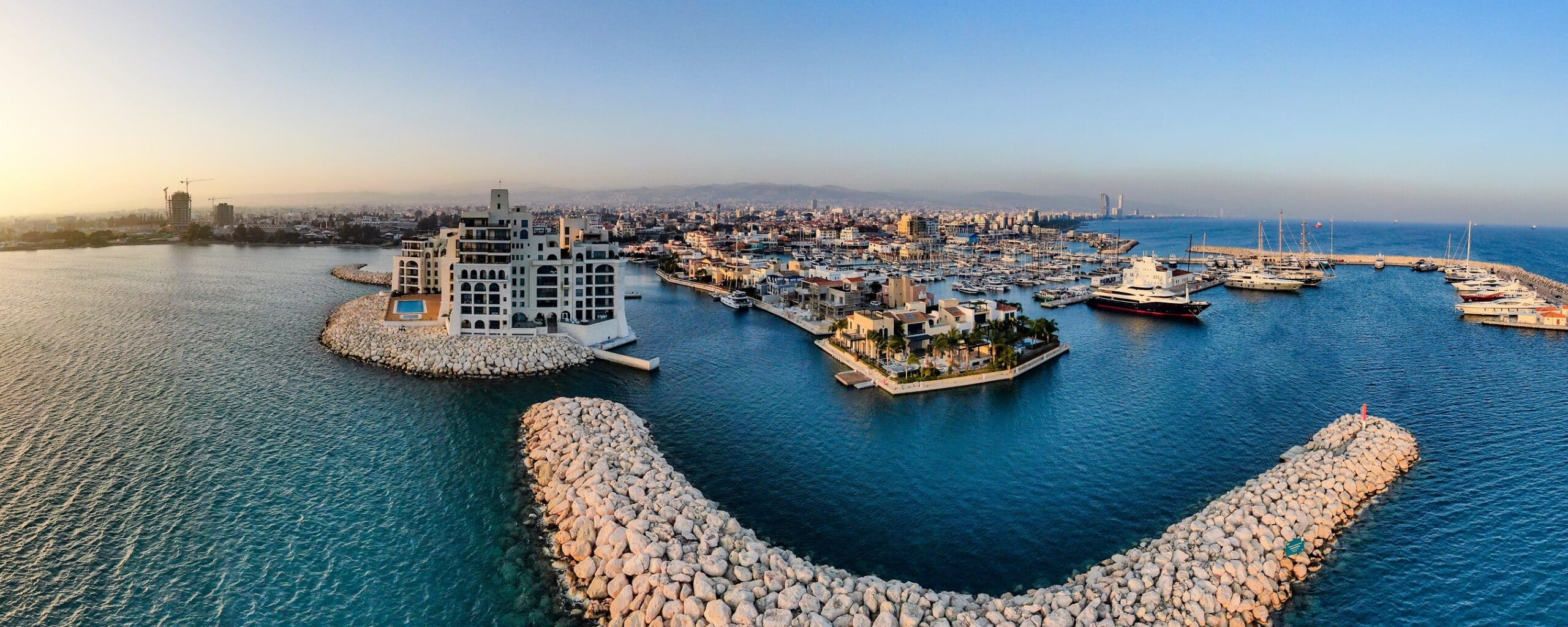 Limassol Property 3 bedroom Sophisticated Apartment